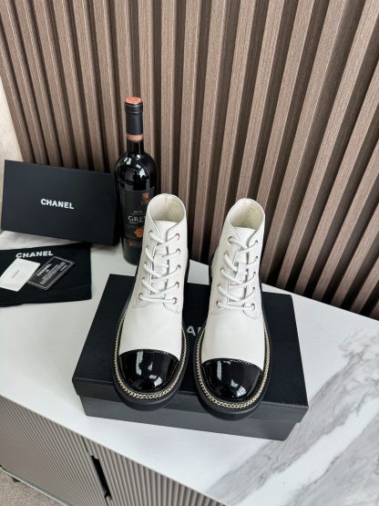 Chanel autumn and winter new fashionable white simple lace-up boots - Image 5