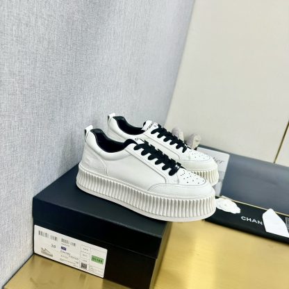 Chanel classic white and black mix classic fashion casual sneakers - Image 5