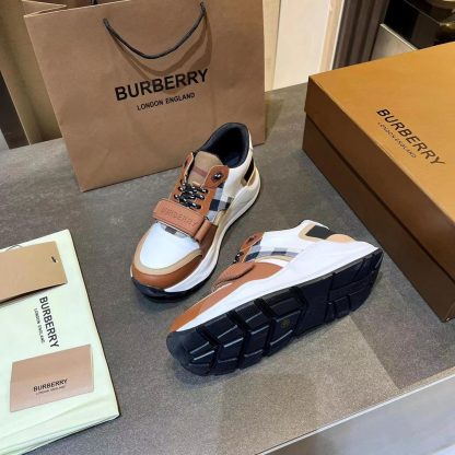Burberry thick-soled sports shoes - Image 5