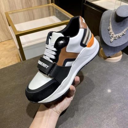 Burberry thick-soled sports shoes - Image 6