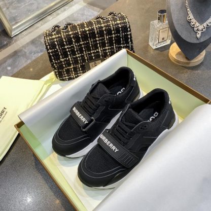 Burberry thick-soled sports shoes - Image 4