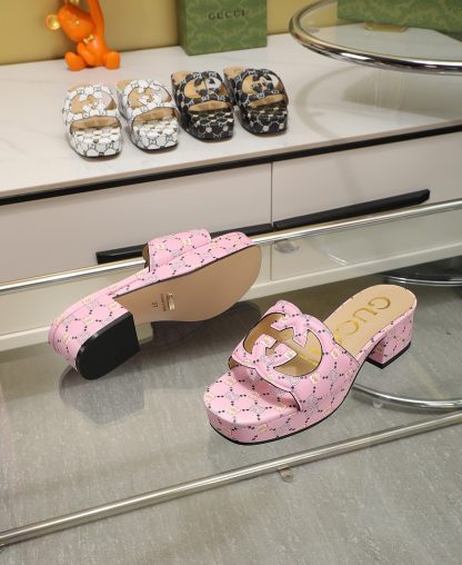Gucci platform slippers - Image 5