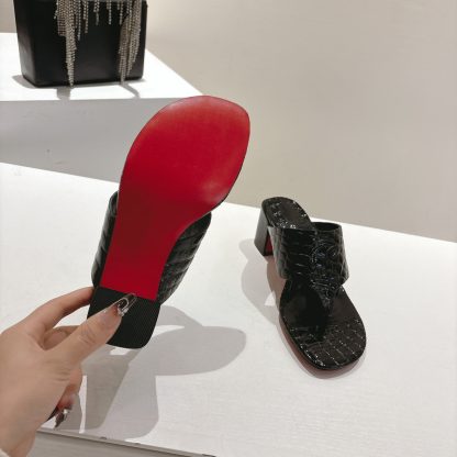 ChristianLouboutin red bottom women's thong high heel sandals - Image 5