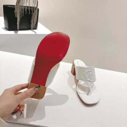 ChristianLouboutin red bottom women's thong high heel sandals - Image 5
