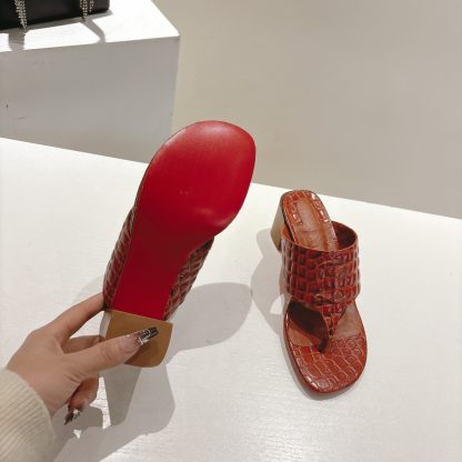 ChristianLouboutin red bottom women's thong high heel sandals - Image 5