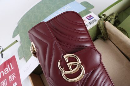 Gucci Wine Red Wave Pattern Quilted Handbag - Image 5