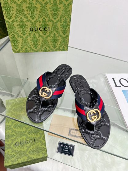 Gucci flat flip flops - Image 5
