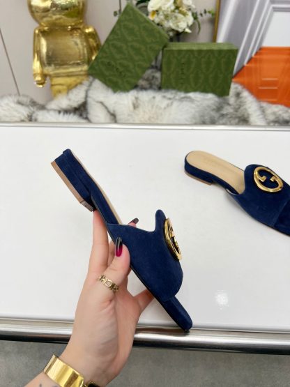 Gucci flat slippers - Image 5