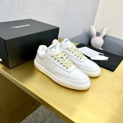 Chanel classic yellow and blue mix and match fashion casual dad shoes for men and women - Image 5