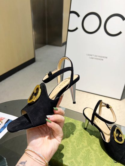 Gucci's classic high-heeled slippers are a must-have for summer - Image 6