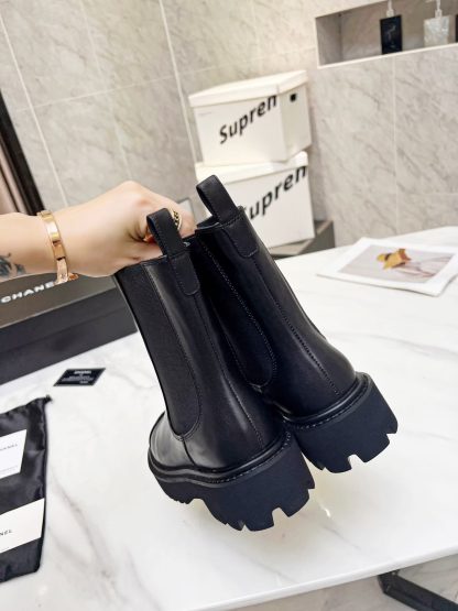 Chanel double-sided elastic design convenient leather black boots - Image 4