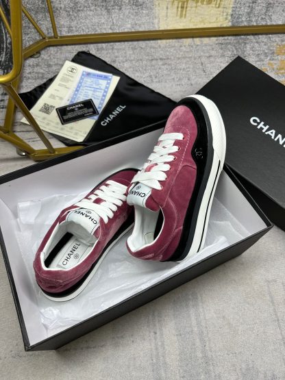 Chanel's latest red and black couple sports casual shoes - Image 5