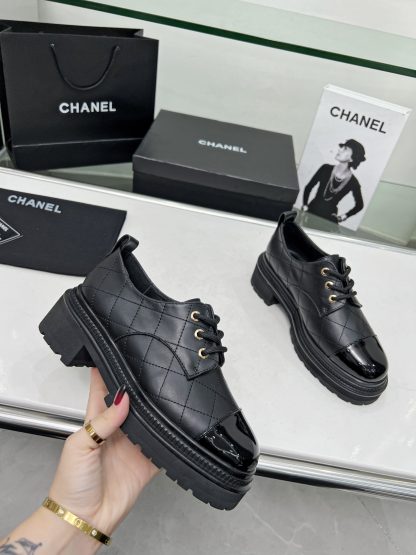 Chanel autumn and winter new black versatile leather loafers - Image 4