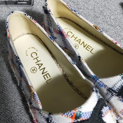 Chanel colorful checkered linen textured casual shoes - Image 4