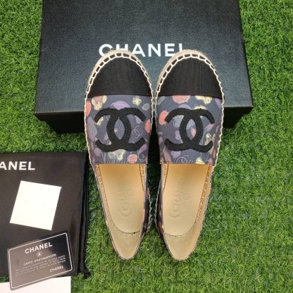 Chanel popular leather black apricot casual shoes - Image 4