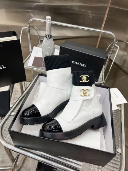 Chanel white autumn and winter leather boots - Image 5