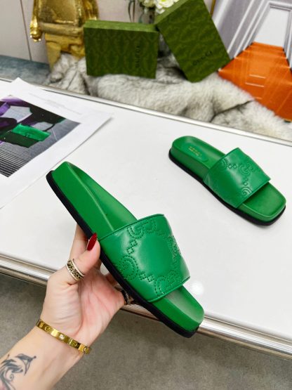 Gucci new slippers - Image 6