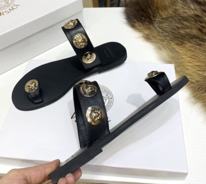 VERSACE SLIP-TOE SLIDE SANDALS - Image 5