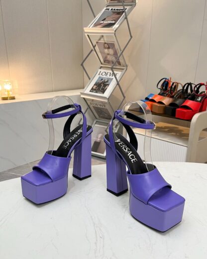 VERSACE SQUARE TOE CHIC HIGH HEELS - Image 5