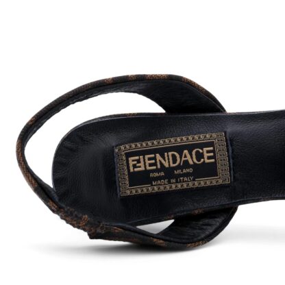 VERSACE simple, comfortable and fashionable joint high heels - Image 5