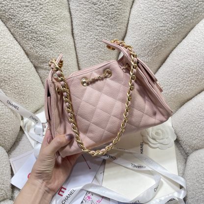Chanel elegant pink handbag - Image 6