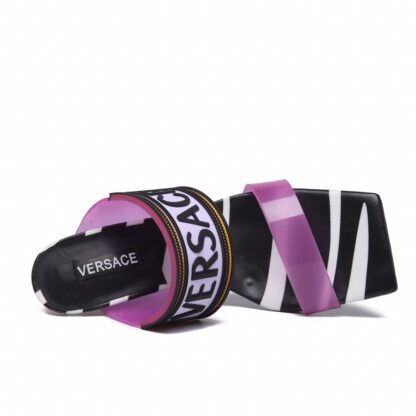 VERSACE new color matching high heel sandals - Image 5