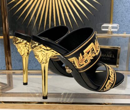 VERSACE New Fashion Printed Sandals High Heels - Image 5