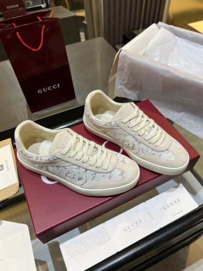 Gucci's classic retro style never fades Forrest Gump shoes - Image 4
