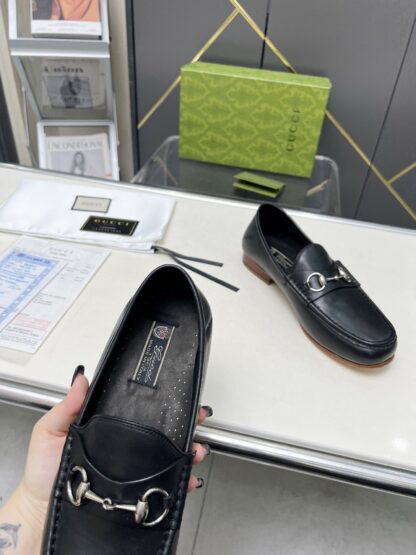 Gucci leather suit shoes - Image 4
