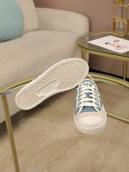 Gucci Double G embroidered low-top lace-up fashion sneakers - Image 6