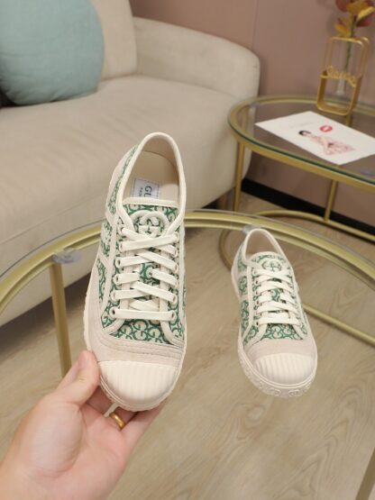 Gucci Double G embroidered low-top lace-up fashion sneakers - Image 6