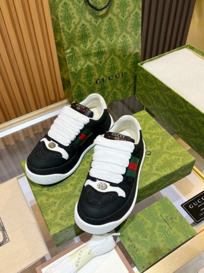 Gucci casual sneakers - Image 6