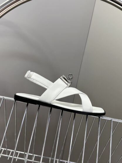 Hermès Spring and Summer Classic Square Toe White Versatile Comfort Sandals - Image 5