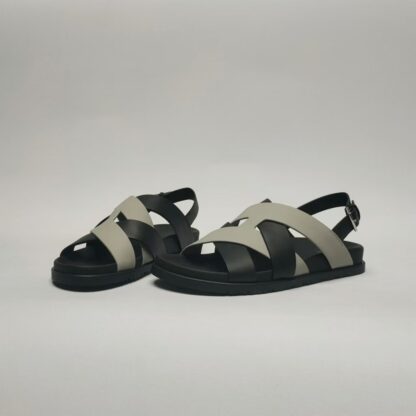 Hermès black and grey couple's woven sandals - Image 5