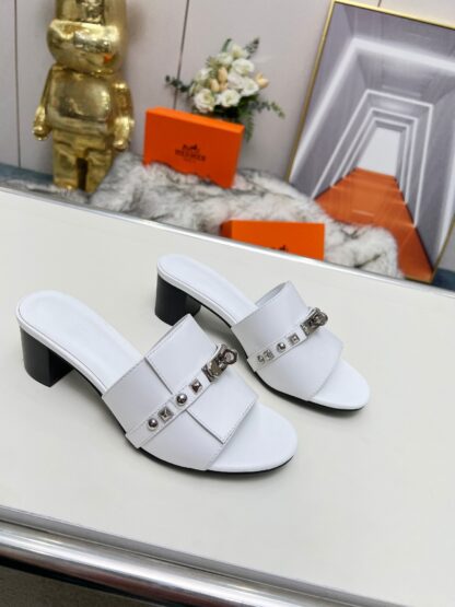 Hermès new spring and summer white thick-heeled sandals, heel height 5cm - Image 5