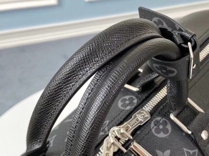 Louis Vuitton m30235 black keepall 45 travel bag - Image 5