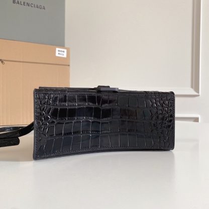 Balenciaga black bag with crocodile pattern - Image 5
