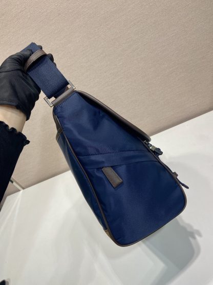 Prada's new sports messenger bag - Image 5