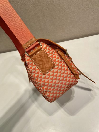 Prada printed nylon messenger bag - Image 5