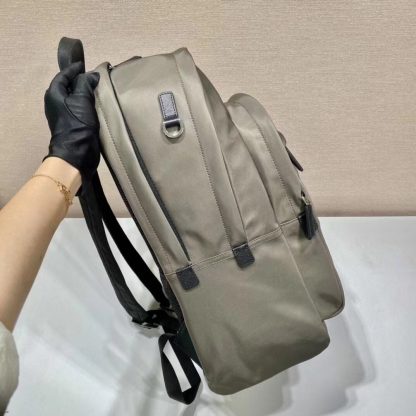 Prada simple backpack - Image 5