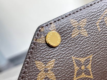 Louis Vuitton gold chain bag - Image 5