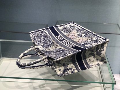 Dior TOTE bag - Image 5