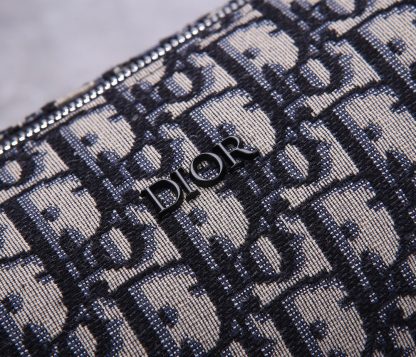 Dior pre-fall early spring series saddle bag - Image 5