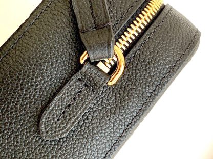 Louis Vuitton m44597 black leather bag - Image 5