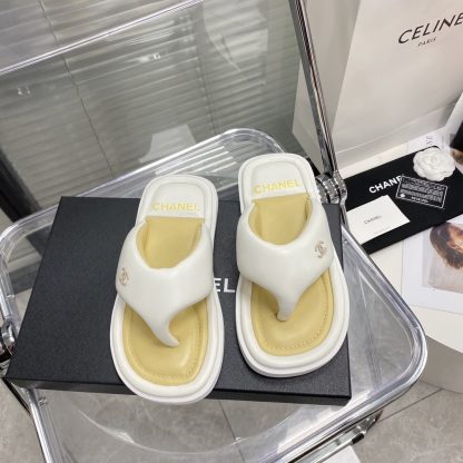 Chanel Summer Macaron White New Bread Cute Beach Flip Flops Bottom Thickness: 2cm