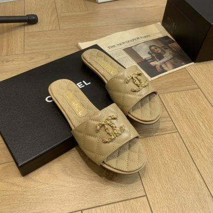 Chanel's new apricot-colored versatile slimming slippers - Image 5