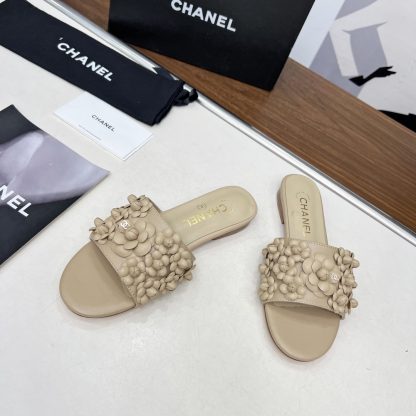 Chanel Spring/Summer Apricot Delicate Shoes and Custom Flower Sandals Heel Height 1.5cm - Image 5