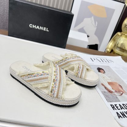 Chanel Early Spring White and Gold Series Small Round Toe Hot Brick Slippers - Image 5