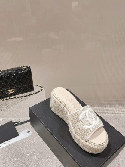 Chanel summer classic beige double c design stylish and comfortable slippers front 3cm back 7cm - Image 5