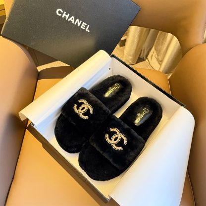 Chanel new black pure natural lambswool slippers - Image 5